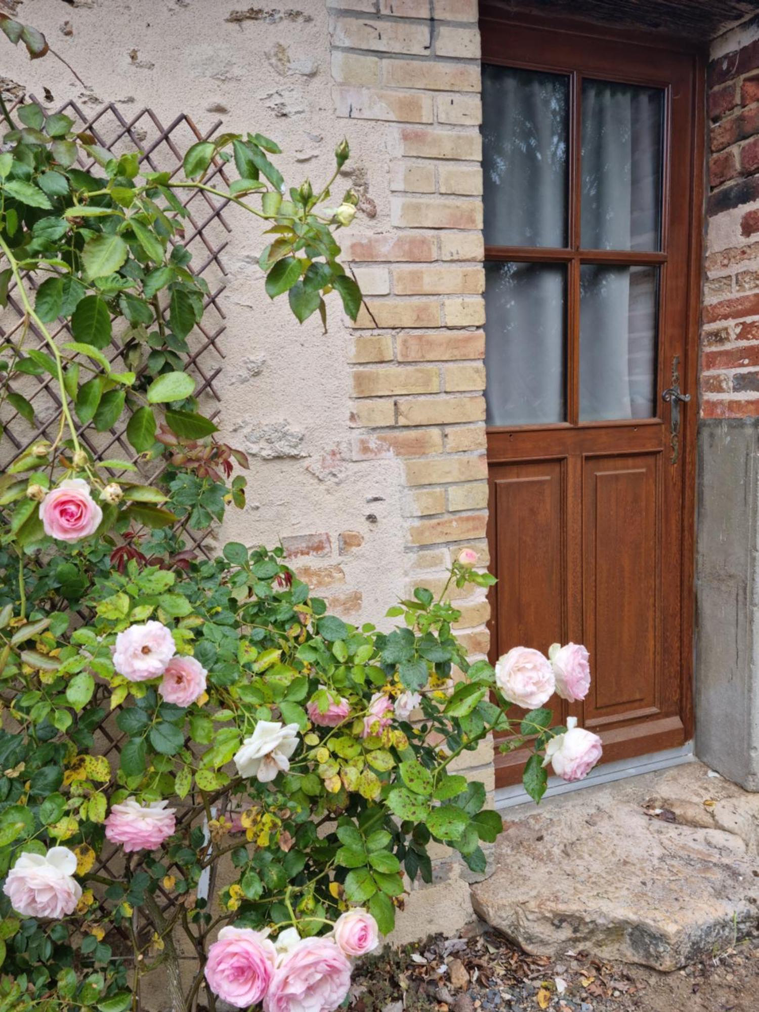 L'Aupinouse Chambre Double La Suze-sur-Sarthe Kültér fotó